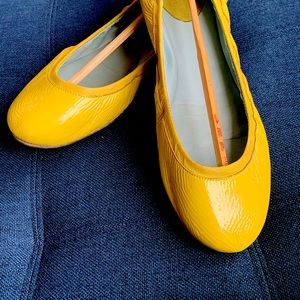 All leather neon flats.   Size 8. Good used condition.